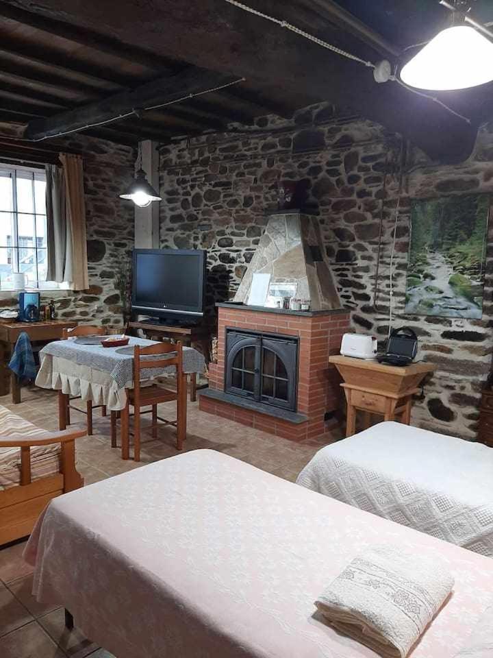 Casa Do Hiebra Alojamiento Rural Ribeira Sacra Castroncelos 외부 사진